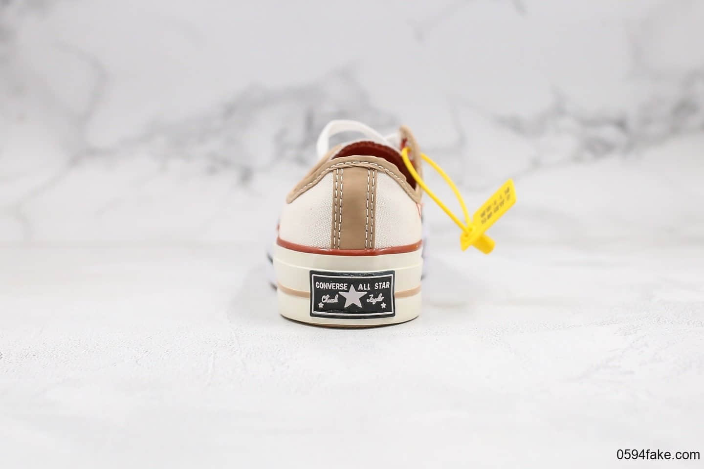 匡威Converse Restructured Chuck 1970 High White公司级版本低帮米白解构系列双拼补丁正确硅蓝PU中底原厂硫化 货号：167673C