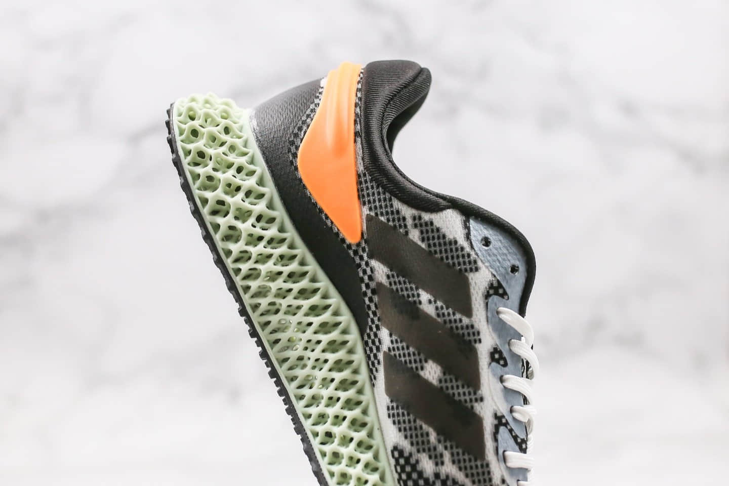 阿迪达斯Adidas Alphaedge 4D LTD M纯原版本灰橙色4D科技跑鞋原厂鞋面材质首家实拍出货 货号：FW1233