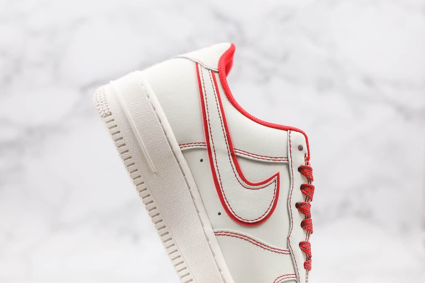 耐克Nike Air Force 1 '07 LV8 3M纯原版本低帮空军一号满天星红白兔八哥内置气垫原盒原标鞋面高清洁度 货号：315122-707