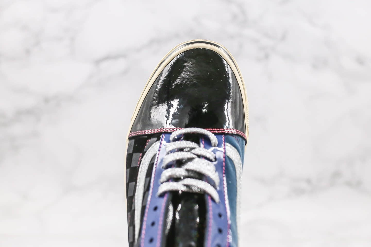 万斯VANS VAULT X FEATURE OLD SKOOL AUTHENTIC公司级版本联名款低帮丝绒漆皮灯芯绒蓝粉色撞色拼接棋盘盒子原档案数据开发