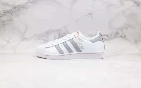 阿迪达斯Adidas SUPERSTAR W纯原版本三叶草贝壳头花卉浅棕灰色正确PU蓝底原档案数据开发 货号：CG6602