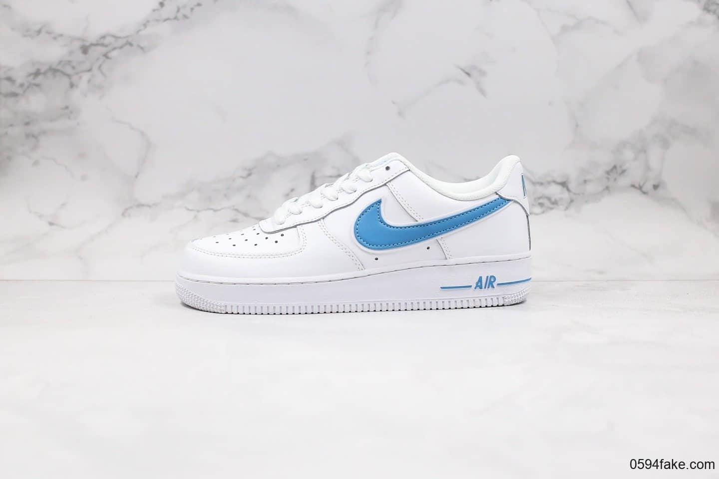 耐克NIke Air Force 1'07 LV8 JDI Lntc低帮空军一号浅蓝色纯原版本原厂气垫全头层皮打造 货号：AO2423-100