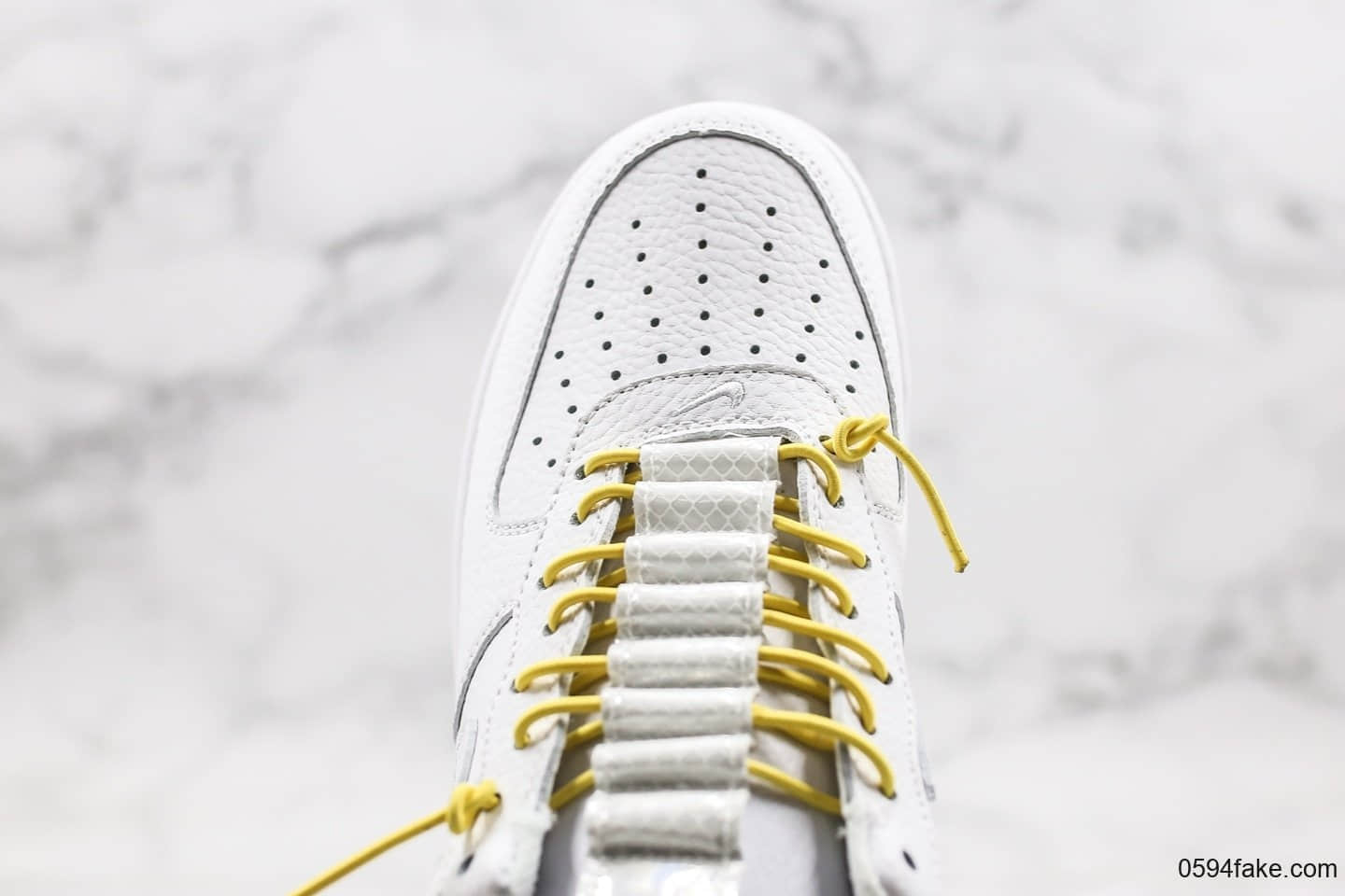 耐克Nike Air Force 1 Lux“White” WMNS公司级版本抽绳解构白黄配色全鞋定制头层皮 货号：898889-104