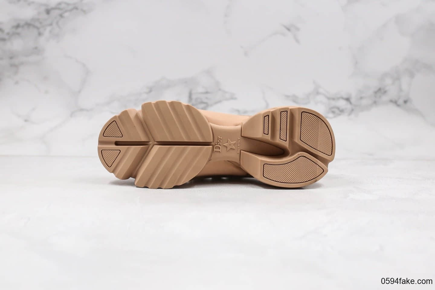 迪奥Dior D-Connect公司级版本19ss走秀款氯丁橡胶运动鞋卡其配色原装规格包装