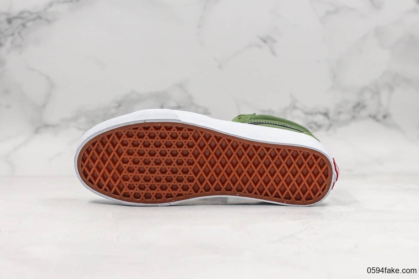 万斯Vans Sk8-Mid公司级版本中帮板鞋牛油果绿配色原厂硫化工艺