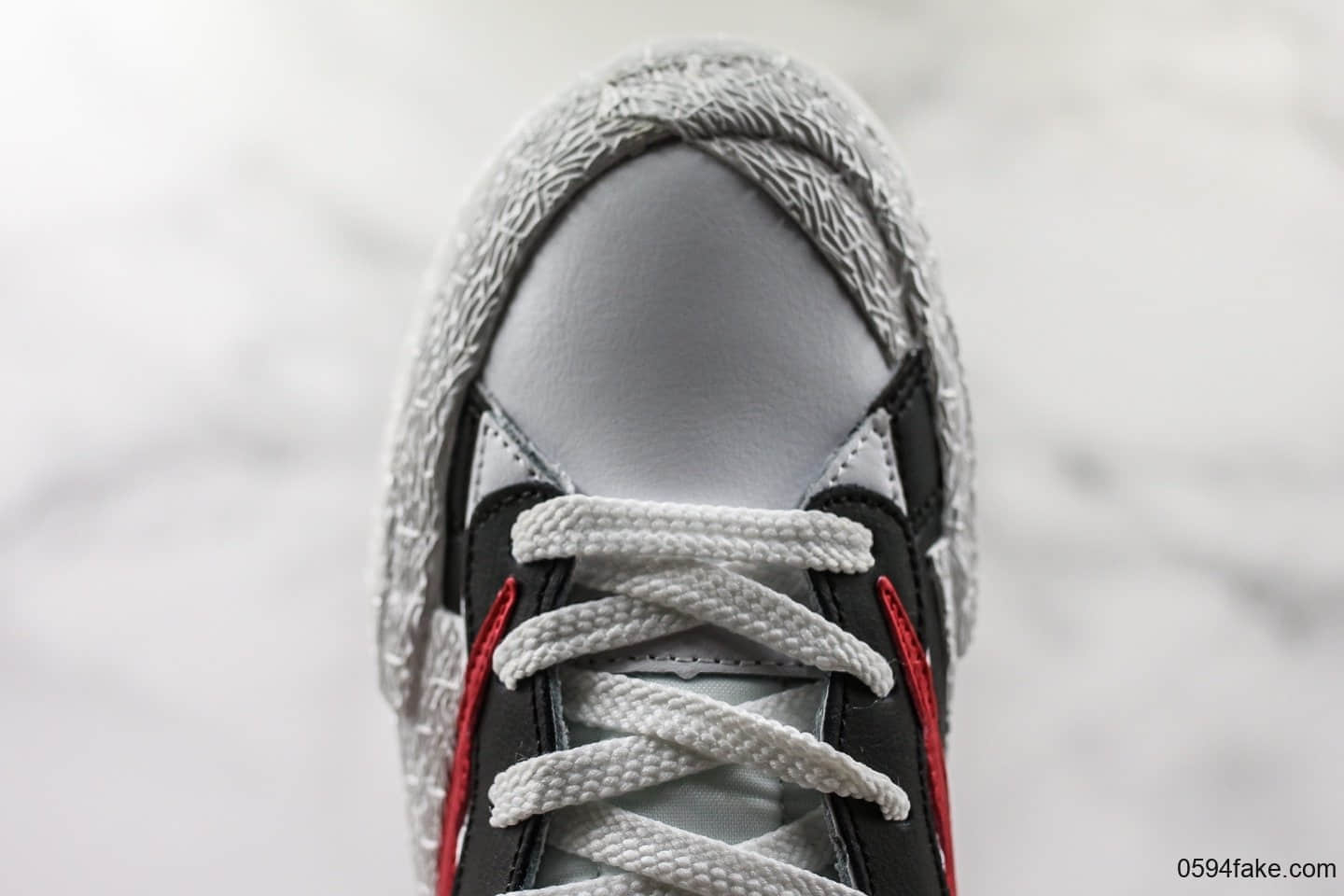 耐克Sacai X Nike Blazer High公司级版本联名开拓者解构低帮板鞋黑白红配色原装抽屉礼盒