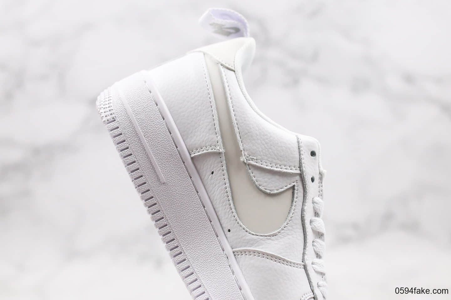 耐克Nike Air Force 1 Low 07纯原版本低帮空军一号白色侧边小LOGO内置气垫原盒原标 货号：CV3039-100