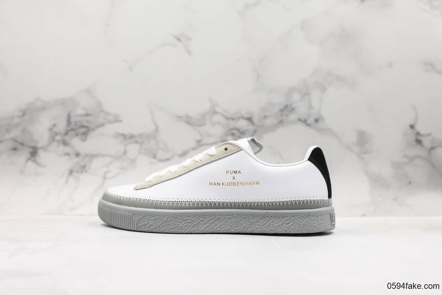 彪马Han Kjobenhavn x Puma Clyde Stitched公司级版本丹麦高街潮牌联名克莱德金标系列复古板鞋灰白生胶配色原盒原标