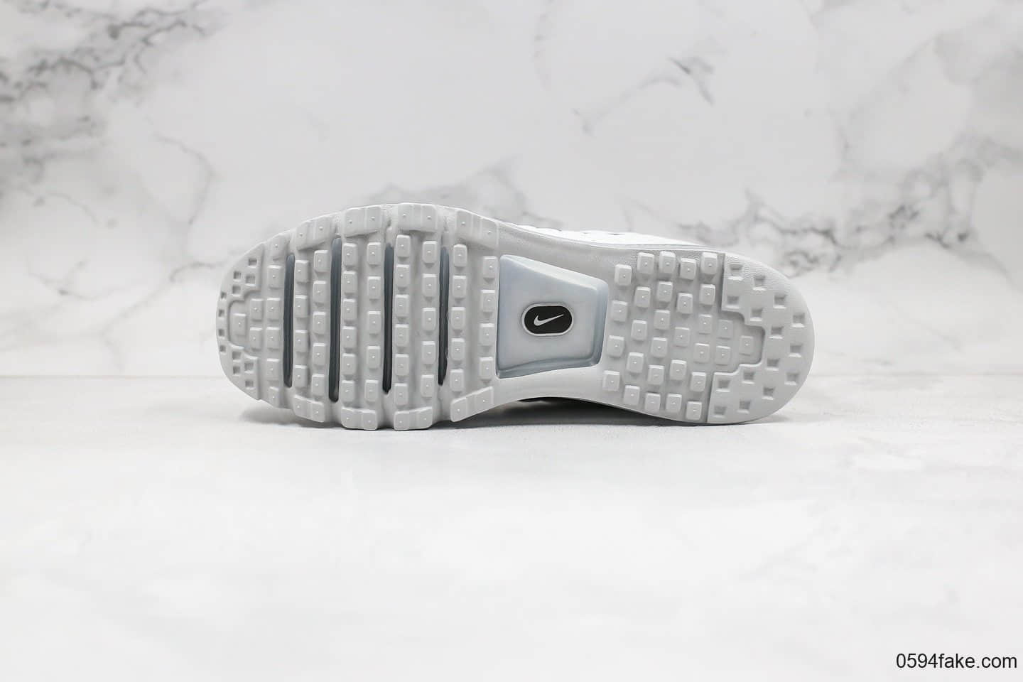 耐克Nike Air Max 2017纯原版本大气垫白黑色原档案数据开发原盒原标 货号：849559-100