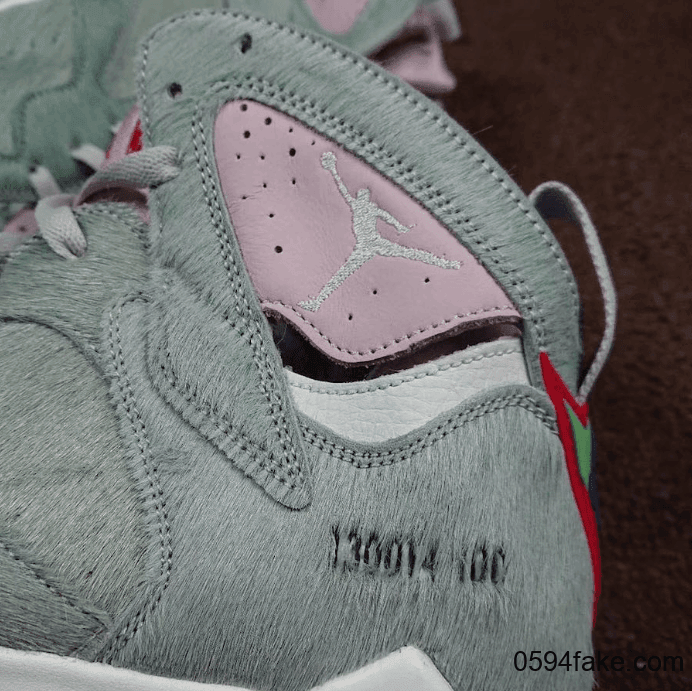 毛绒兔八哥！Air Jordan 7“ Hare 2.0”释出最新实物细节图！ 货号：CT8529-002
