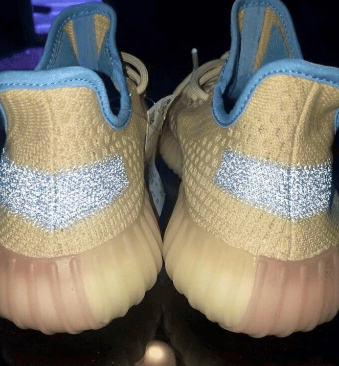 Yeezy 350 V2 “Linen”实物图首度曝光！侧透满天星超抢眼！