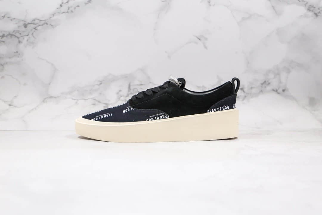 恐惧上帝Fear Of God 101 Low Top Sneaker纯原版本高街黑白字母厚底板鞋正确鞋面材质