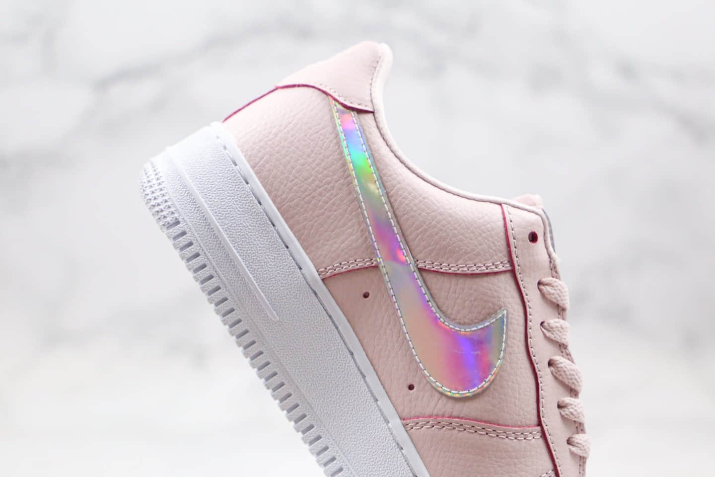 耐克Nike Air Force 1 Low Releasing in Pink纯原版本低帮空军一号粉镭射内置气垫正确鞋面材质 货号：CJ1646-600