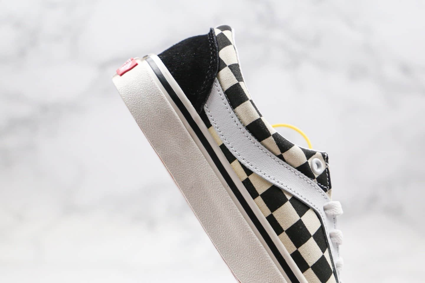 万斯Vans Checkerboard Bold N公司级版本低帮棋盘格黑白色经典硫化板鞋吴亦凡同款原盒原标 货号：VN0A3WLPR6R