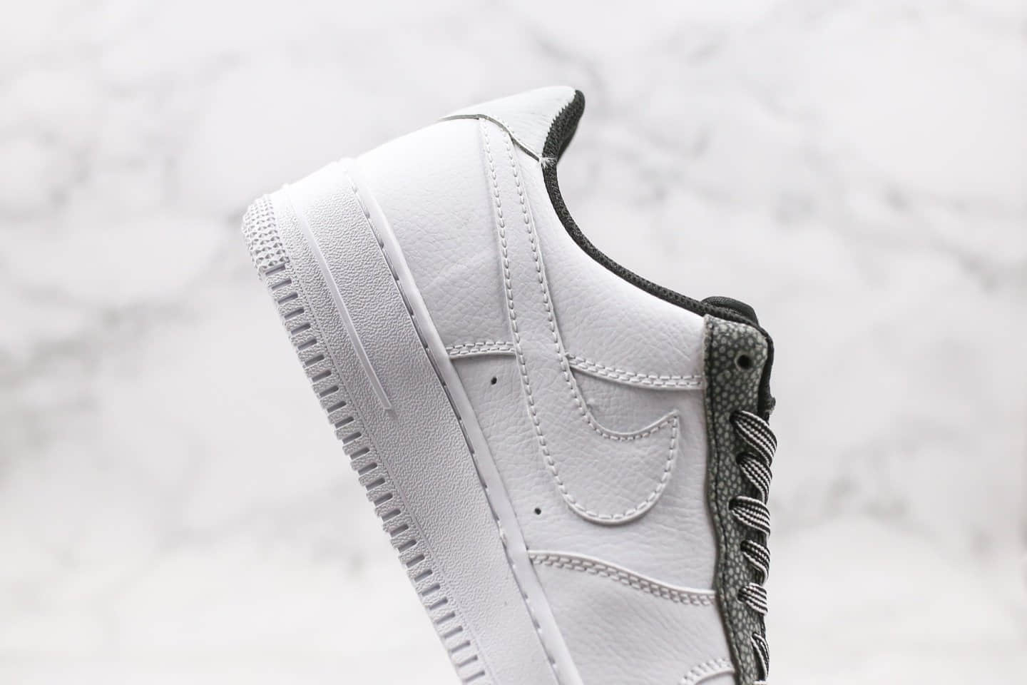 耐克Nike Air Force 1 '07 LV8纯原版本低帮空军一号大理石石纹黑白色配色内置气垫原盒原标 货号：CK4363-100