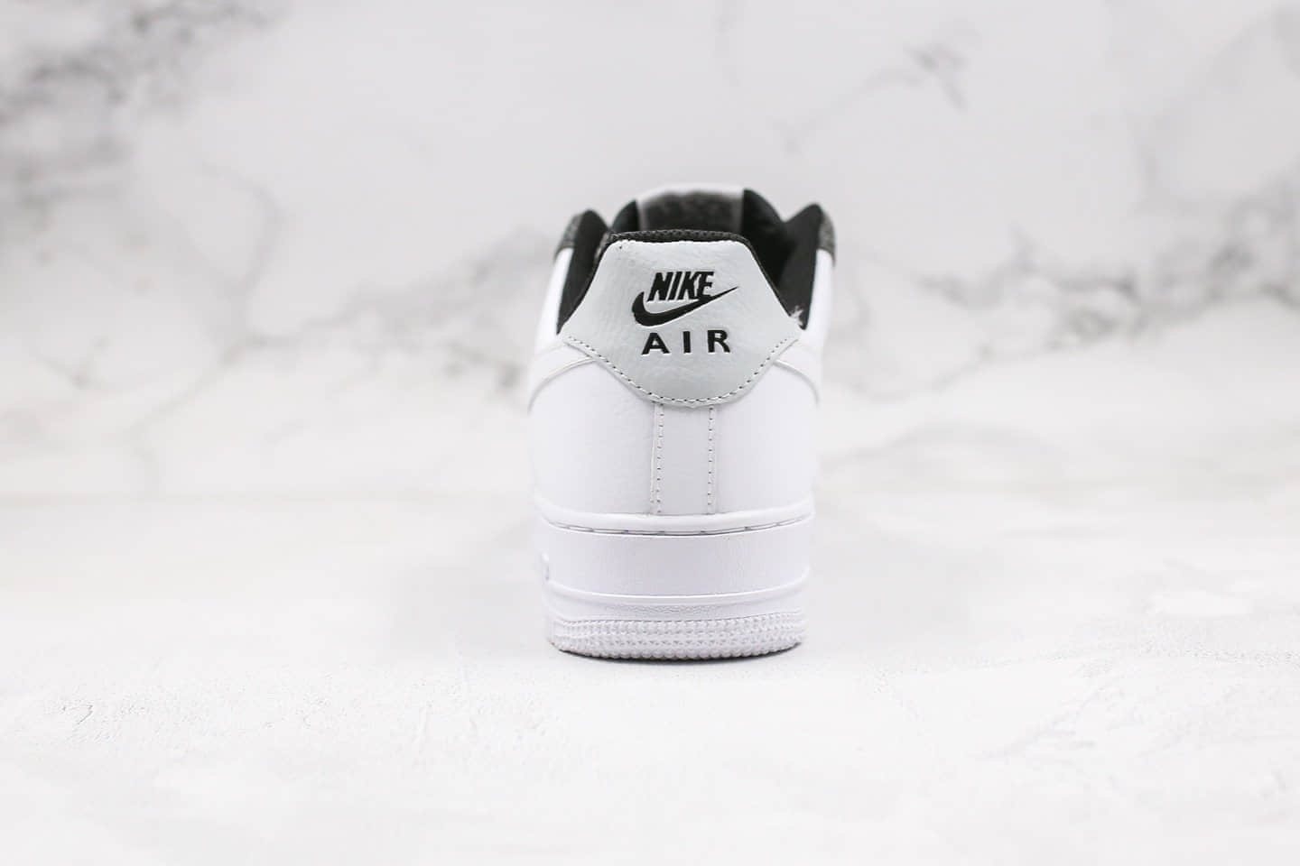 耐克Nike Air Force 1 '07 LV8纯原版本低帮空军一号大理石石纹黑白色配色内置气垫原盒原标 货号：CK4363-100