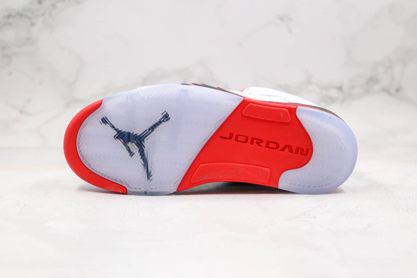 乔丹Air Jordan 5 Low纯原版本低帮AJ5火焰红白红色鲨鱼内置气垫原盒配件正确鞋面材质 货号：314338-181