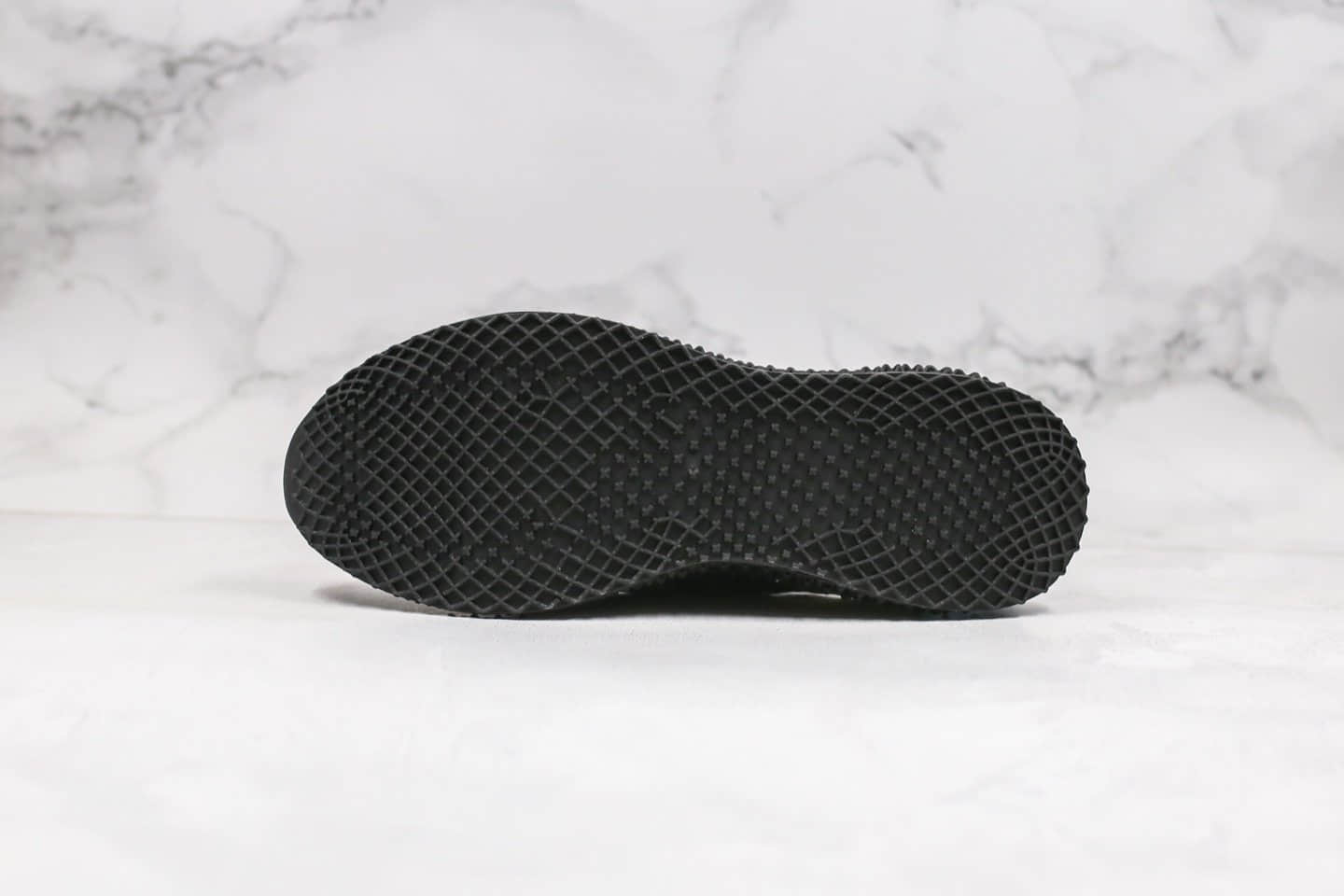 阿迪达斯Adidas Alphaedge 4D M纯原版本慢跑鞋变色龙黑粉炫彩配色原材一比一打造 货号：FW7091