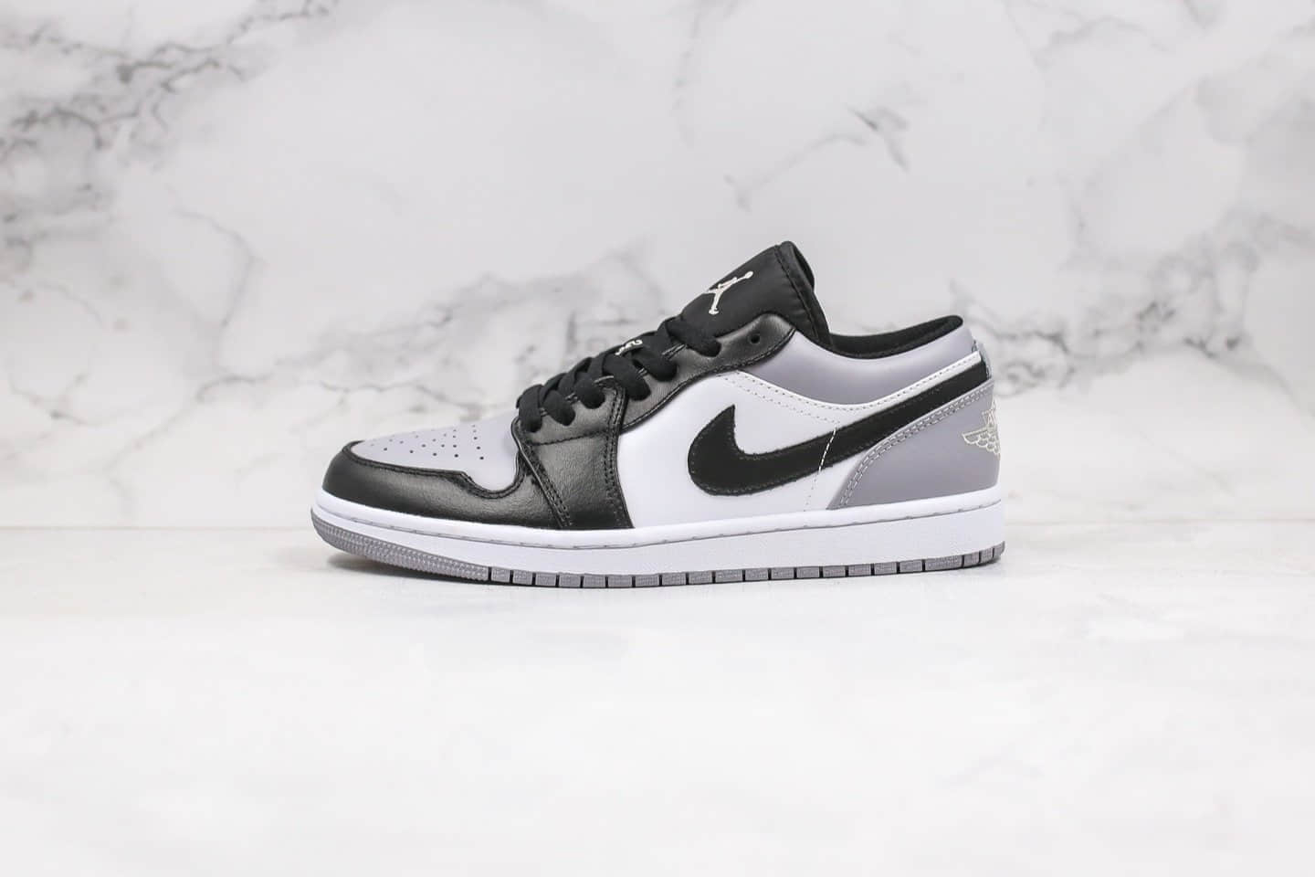 乔丹Air Jordan 1 Low纯原版本低帮AJ1黑灰脚趾正确鞋面头层皮材质 货号：553558-110