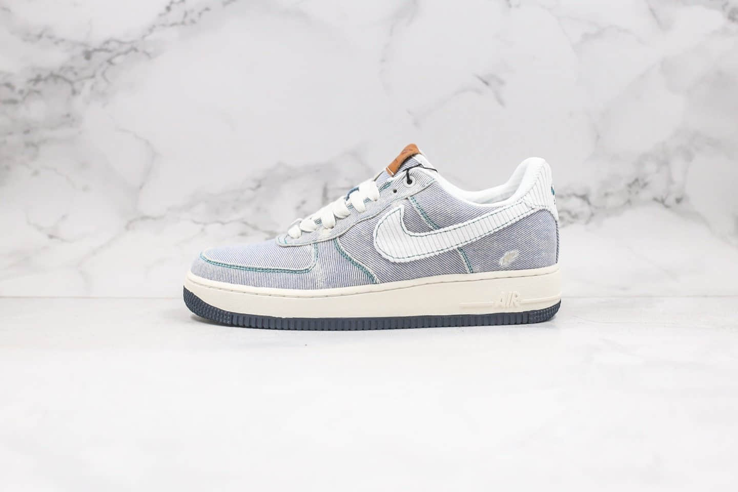 耐克Levi's x Nike Air Force 1 LOW Levis纯原版本李维斯联名款低帮空军一号水洗做旧牛仔蓝色原鞋开模一比一打造 货号：CI5766-994