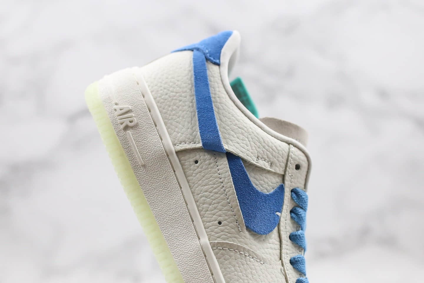 耐克Nike Air Force 1 Vandalized 'SailGreen'纯原版本低帮夜光底鸳鸯断勾蓝绿色原鞋开模一比一打造 货号：BV0740-105