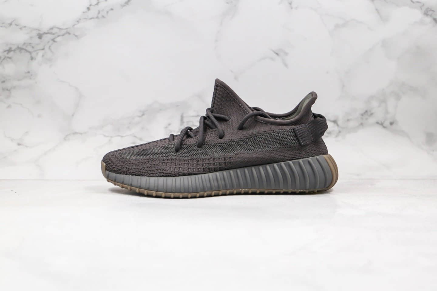 阿迪达斯Adidas Yeezy 350 Boost V2 Desert Sage椰子350V2黑魂生胶侧透满天星配色OG纯原版本原盒原标正确巴斯夫大底 货号：FY4176