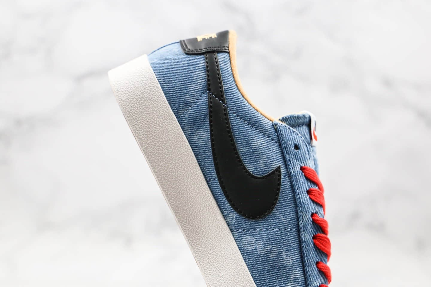 耐克Nike Blazer Mid x Levi's Strauss纯原版本低帮开拓者李维斯联名款原盒配件齐全 货号：BQ4808-600