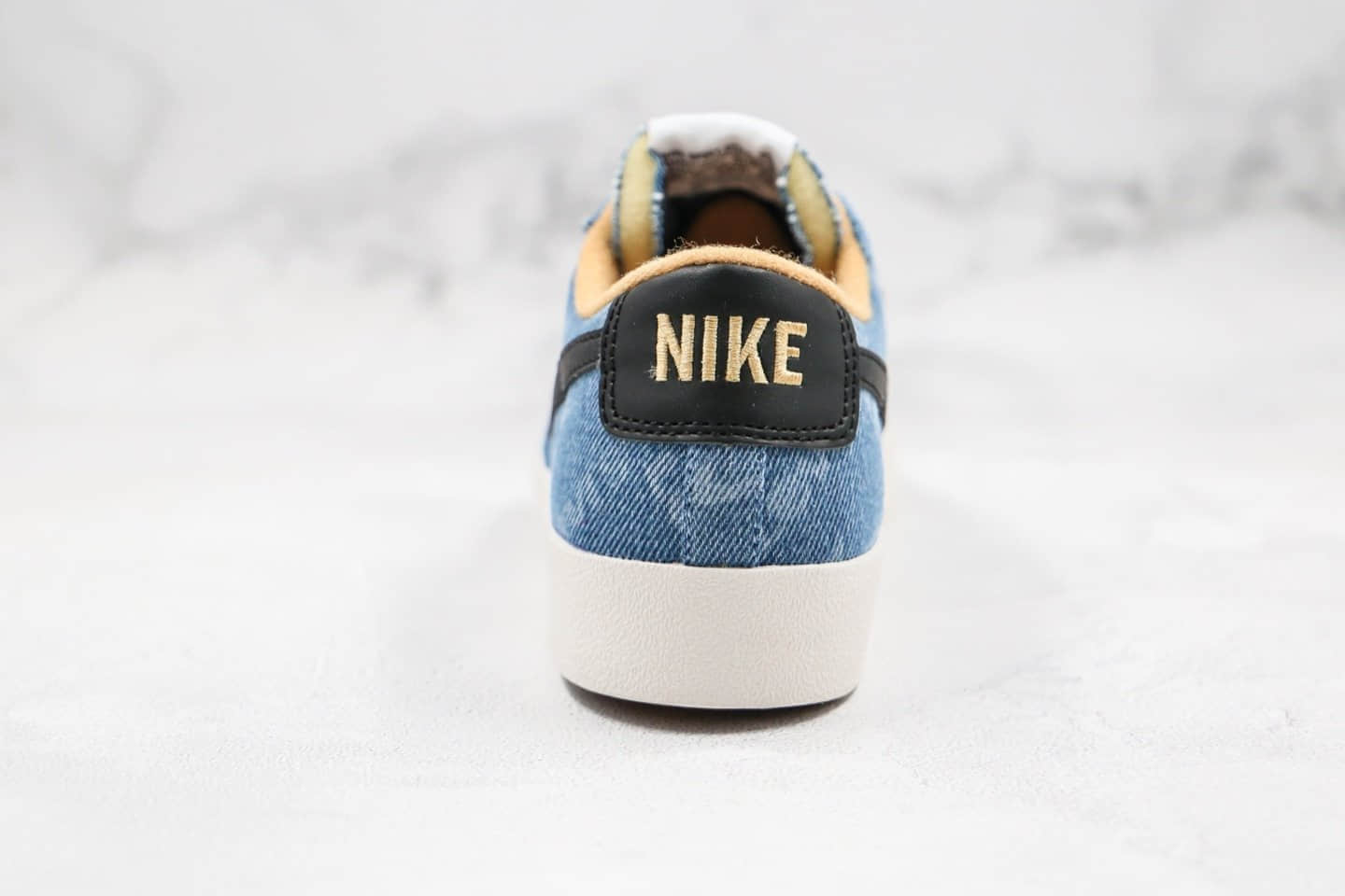 耐克Nike Blazer Mid x Levi's Strauss纯原版本低帮开拓者李维斯联名款原盒配件齐全 货号：BQ4808-600