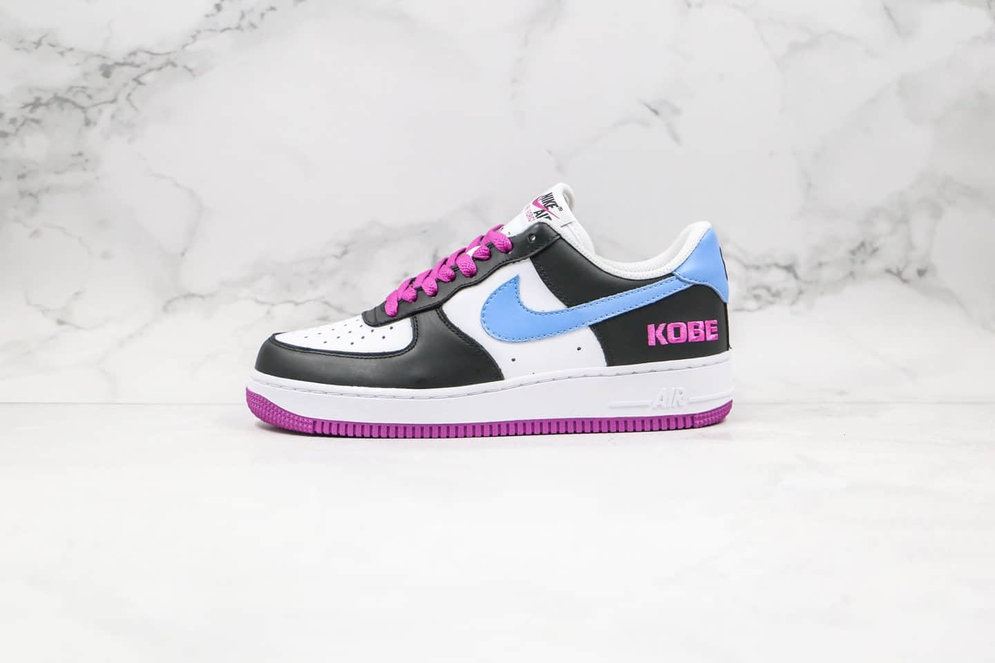 耐克Nike Air Force 1 x Kobe纯原版本科比纪念版空军一号黑紫蓝色原盒原标 货号：KB8626-024