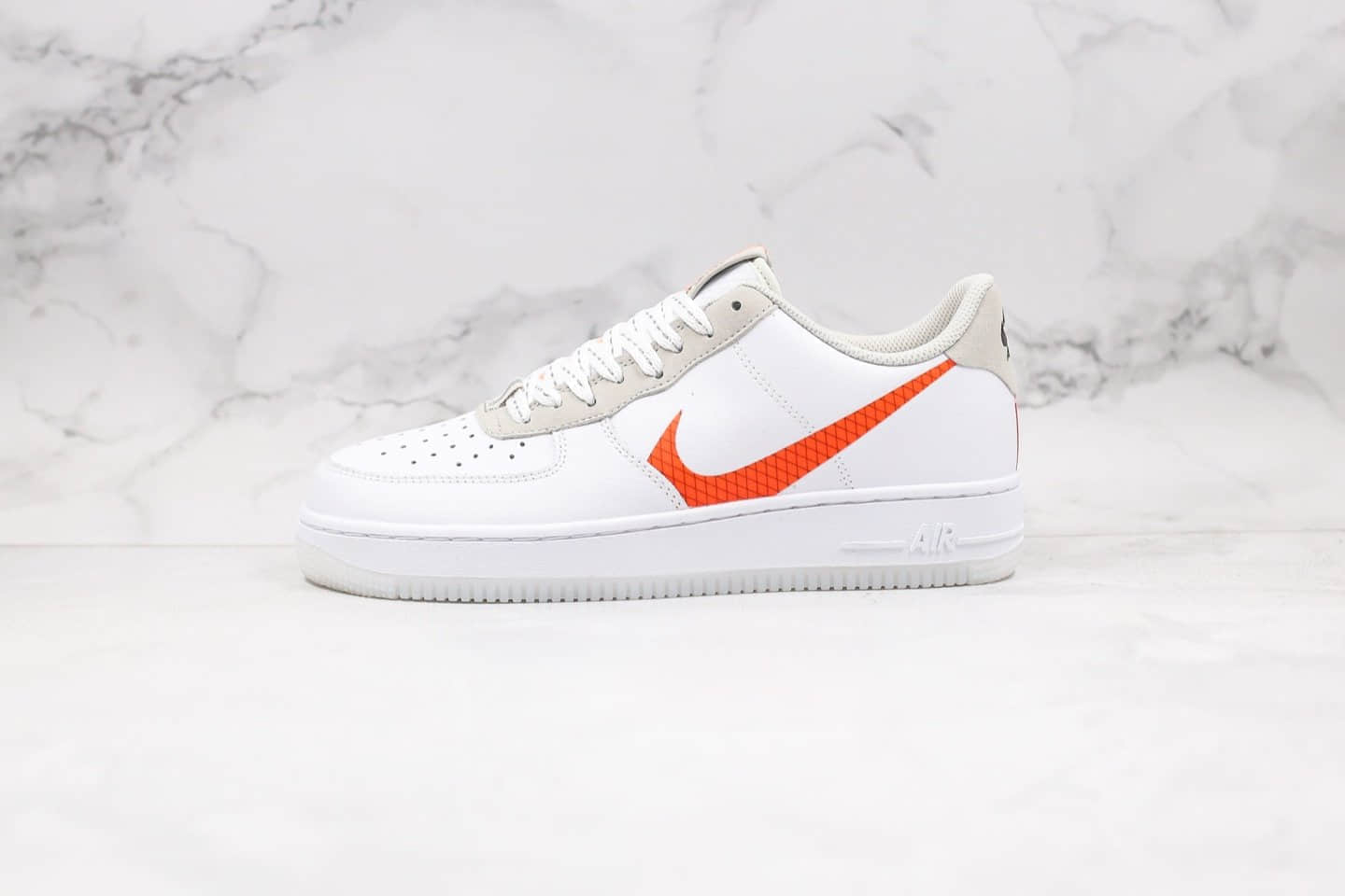 耐克Nike Air Force 1 Low LV8 White Orange纯原版本低帮空军一号白橙大钩子原档案数据开发内置气垫 货号：CD0888-100