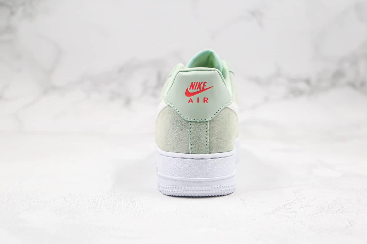 耐克Nike Air Force 1 Frost Green纯原版本低帮空军一号薄荷绿霜淡草绿色3M反光勾内置气垫原盒原标 货号：CV3026-300