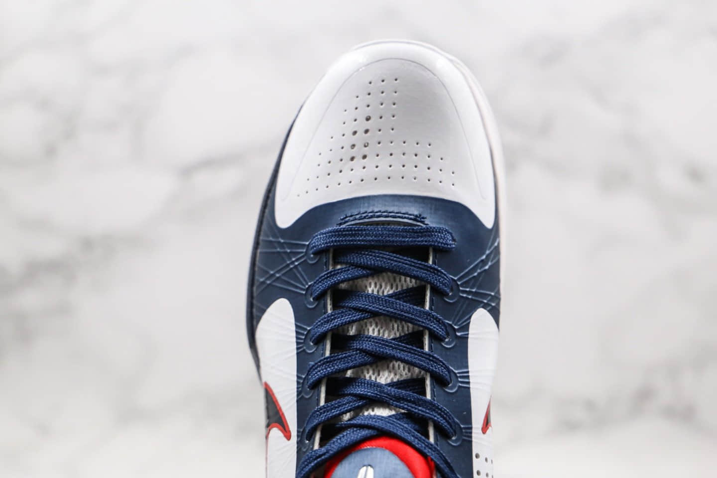 耐克Nike Zoom Kobe V纯原版本科比5代蓝红色李小龙配色内置碳板加持支持实战 货号：386430-103