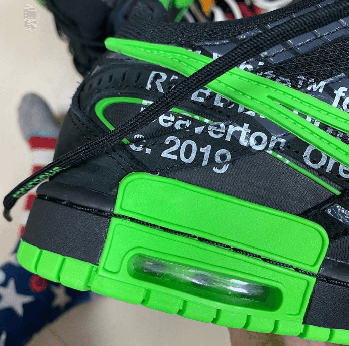 OW x Nike Air Rubber Dunk黑绿配色实物图曝光！浓郁解构风！ 货号：CU6015-001