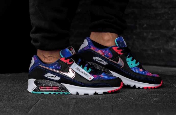 银河星空主题！Nike Air Max 90“ Galaxy”上脚图曝光！ 货号：CW6018-001