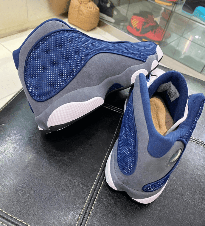 AJ13“ Flint”最新实物图曝光！下月月底发售！ 货号：414571-404