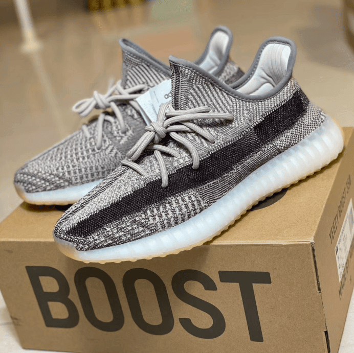 Yeezy 350 V2 “Zyon”最新实物图曝光！耐脏耐看！ 货号：FZ1267