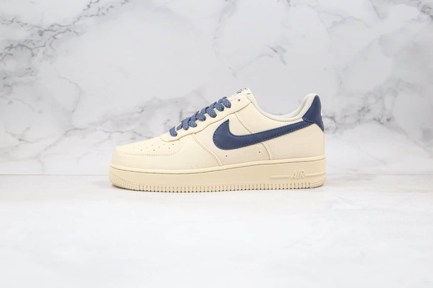 耐克Nike Air Force 1 Low '07纯原版本低帮空军一号米白蓝色3M反光满天星帆布板鞋原楦头纸板打造正确原装灰盒 货号：315122-109