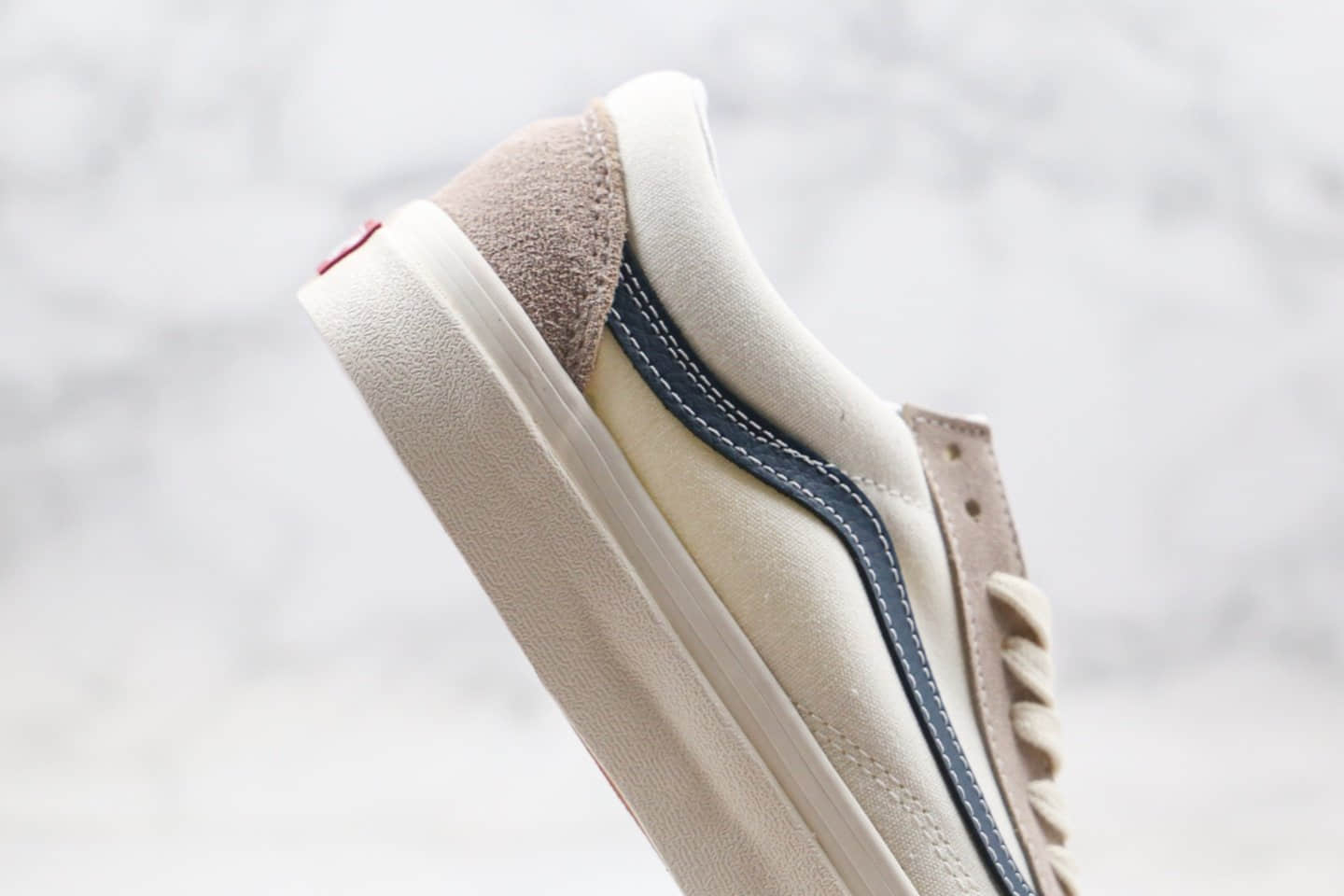 万斯Vans Old Skool Color Theory公司级版本低帮麂皮系列帆布鞋米白藏蓝色原厂硫化大底原盒原标