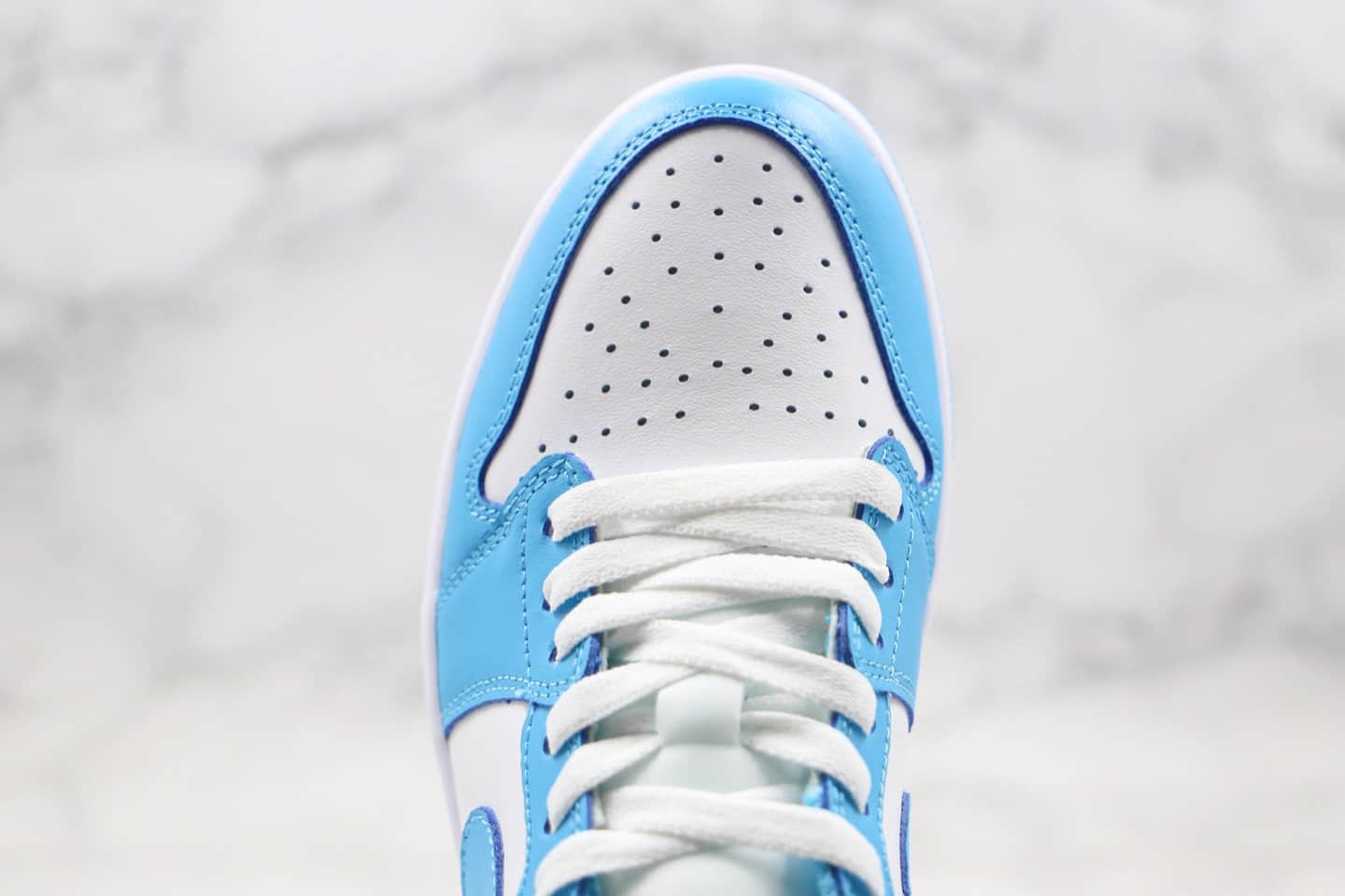 乔丹Air Jordan 1 Low UNC x Nike SB低帮SB联名款AJ1北卡蓝配色纯原版本正确鞋面材质卡色原盒原标 货号：CJ7891-401