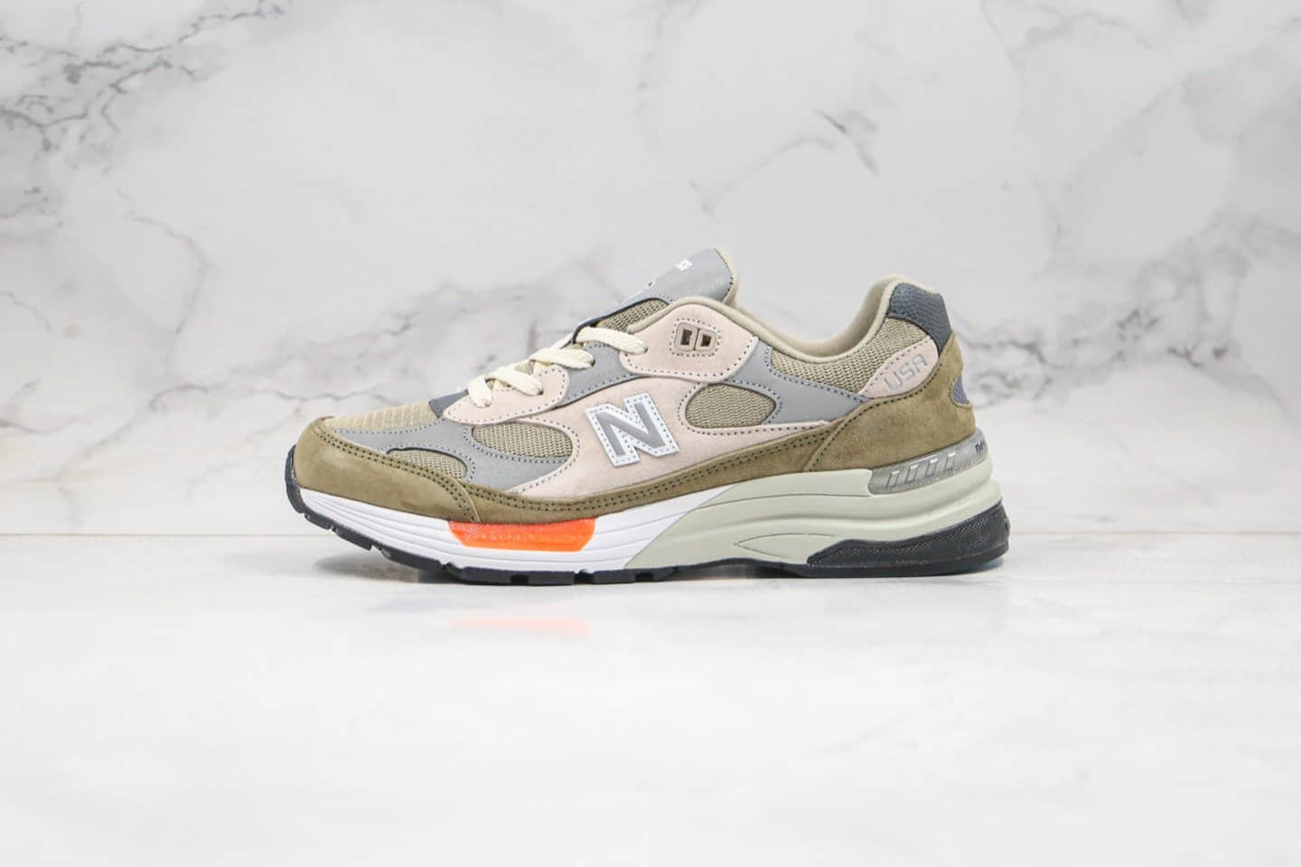 新百伦New Balance Made in USA M992纯原版本美产系列慢跑鞋卡其色原盒配件原楦头纸板打造 货号：W992WT