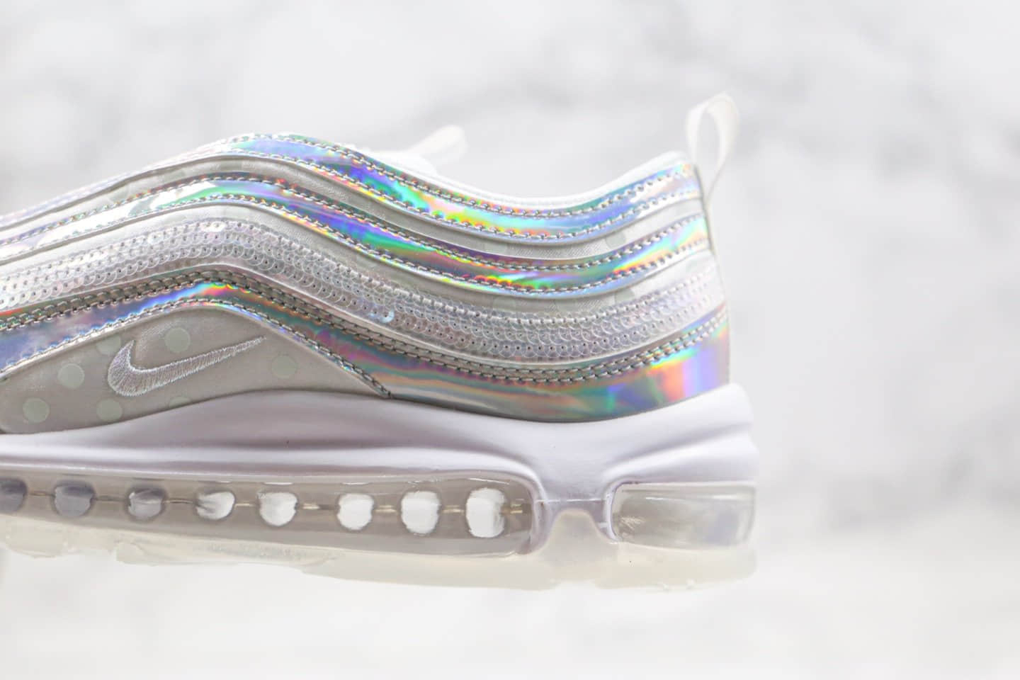 耐克Nike Air Max 97 Opalescent纯原版本子弹头气垫鞋珍珠炫彩配色内置全掌气垫正确鞋面卡色 货号：CU8872-196