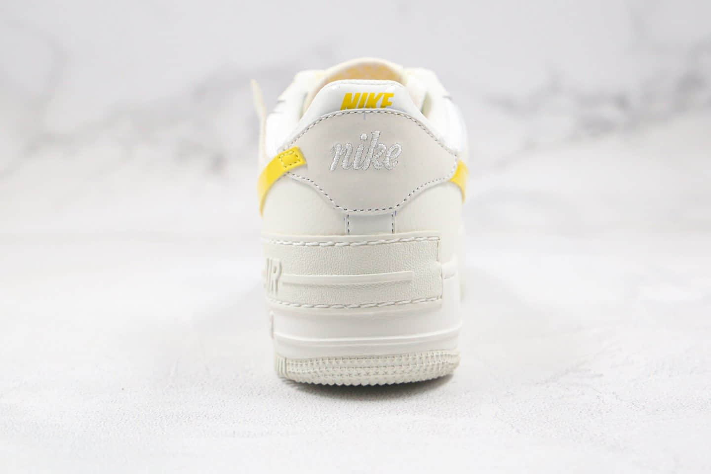耐克Nike WMNS Air Force 1 Shadow纯原版本空军一号马卡龙系列乳白黄色原盒配件原楦头纸板打造 货号：CZ0375-100