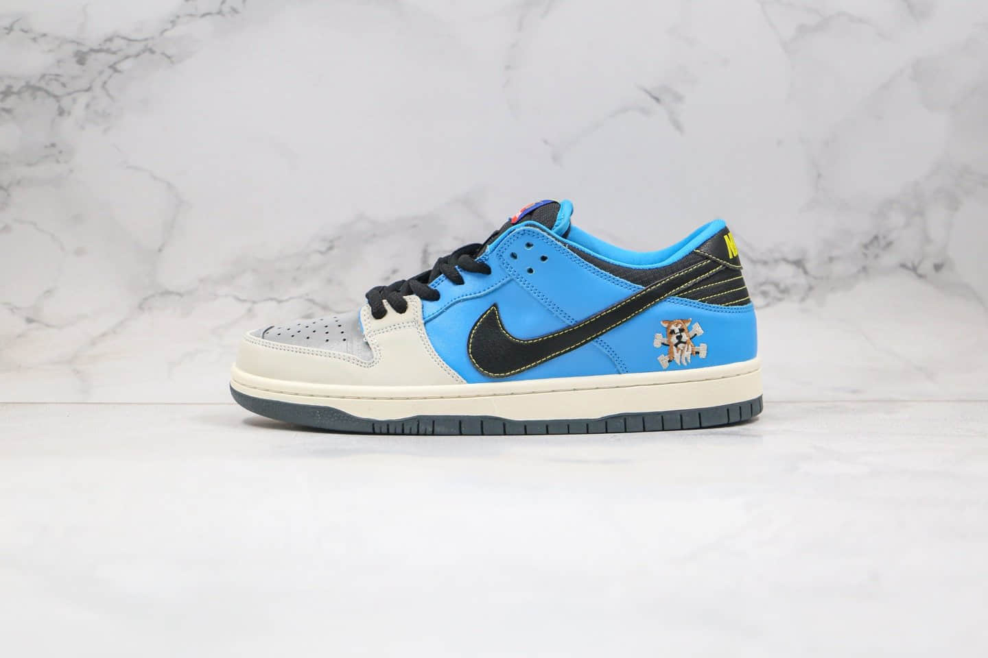 耐克Nike Dunk SB Low x Instant Skateboard纯原版本联名款低帮SB板鞋蓝灰银色超萌小狗骨头内置Zoom气垫 货号：CZ5128-400