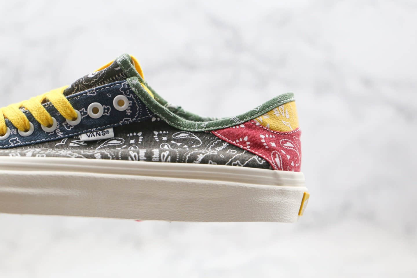 万斯Vans Paisley x Rhude公司级版本联名款腰果花系列配色原厂硫化大底原楦头纸板打造