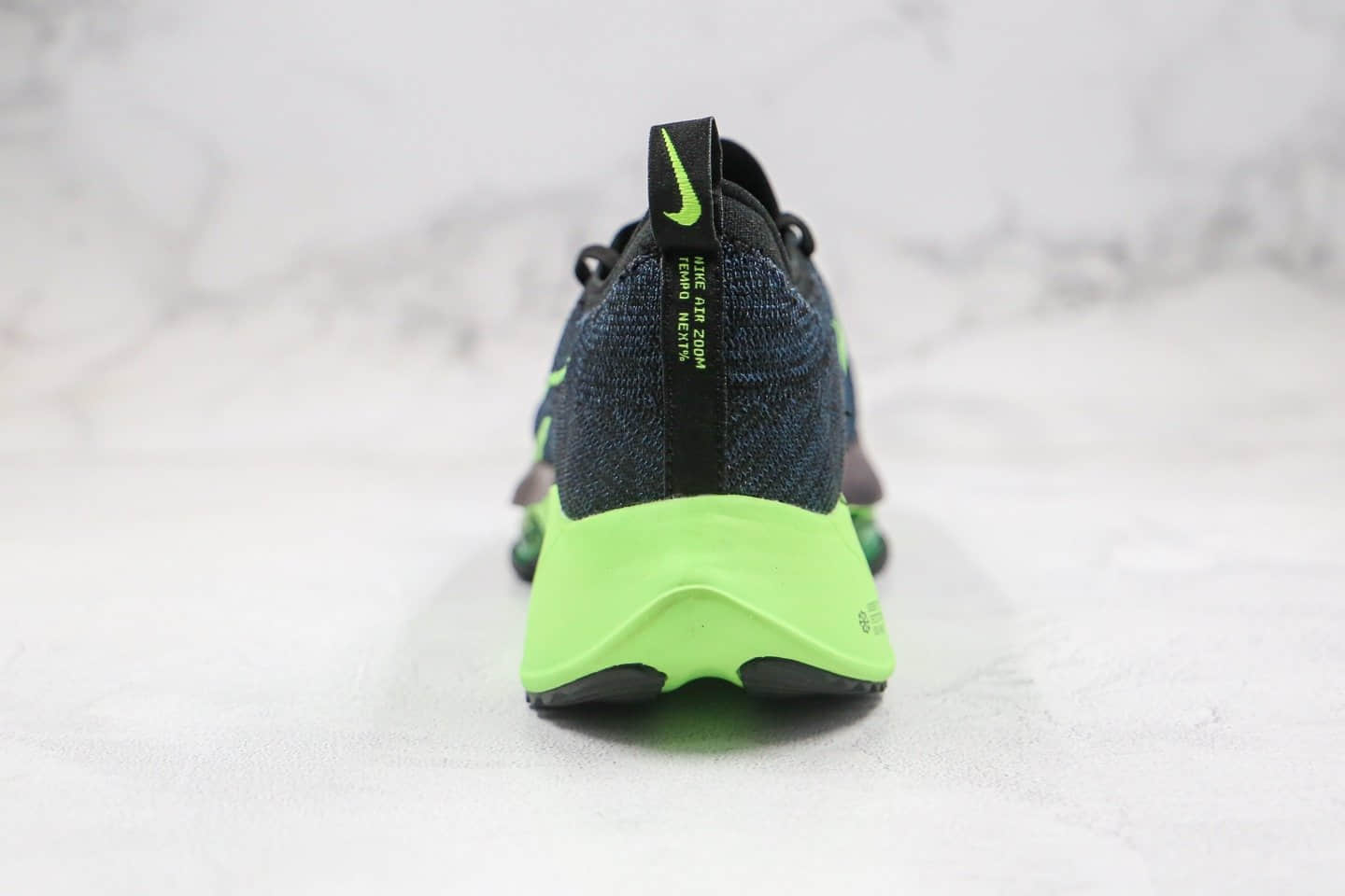 耐克Nike Air Zoom Alphafly NEXT%「破纪录」纯原版本马拉松气垫慢跑鞋黑绿色内置碳板气垫支持高强度长跑 货号：CZ1514-400
