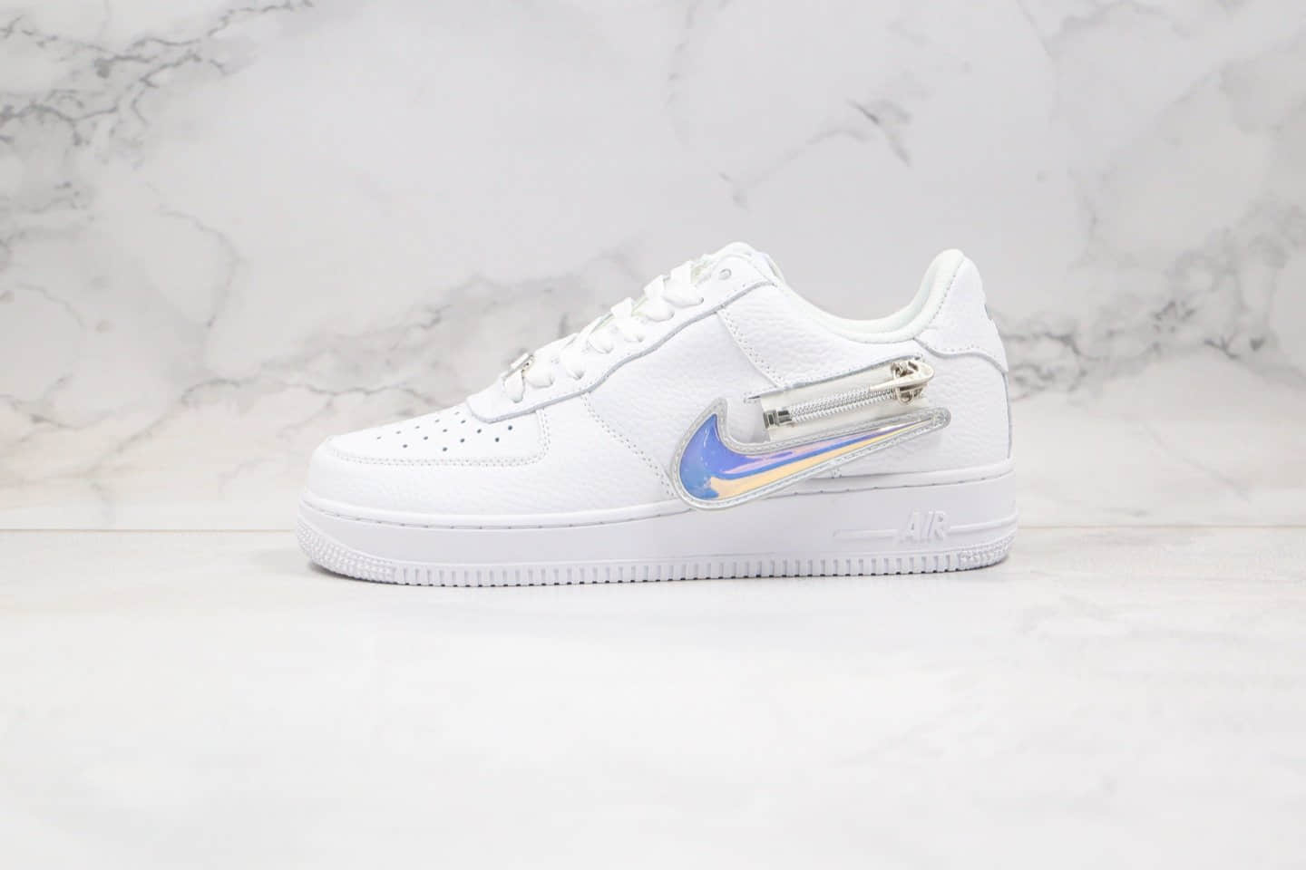 耐克Nike Air Force 1 Low 07 PRM Zip Swoosh纯原版本低帮空军一号拉链镭射换钩内置气垫原盒原标 货号：CW6558-100