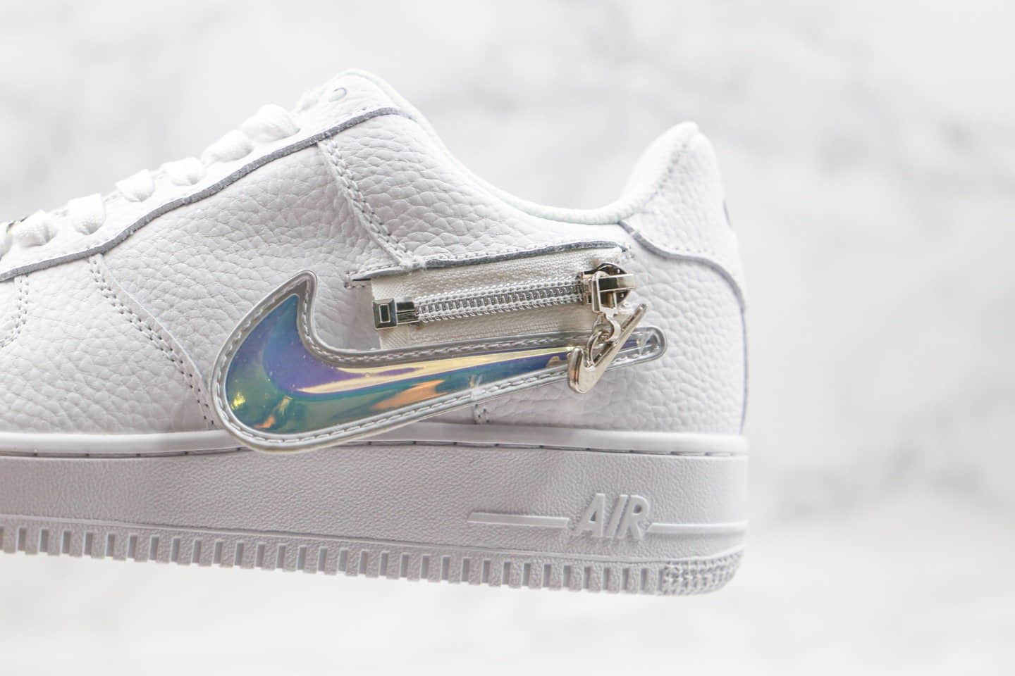 耐克Nike Air Force 1 Low 07 PRM Zip Swoosh纯原版本低帮空军一号拉链镭射换钩内置气垫原盒原标 货号：CW6558-100