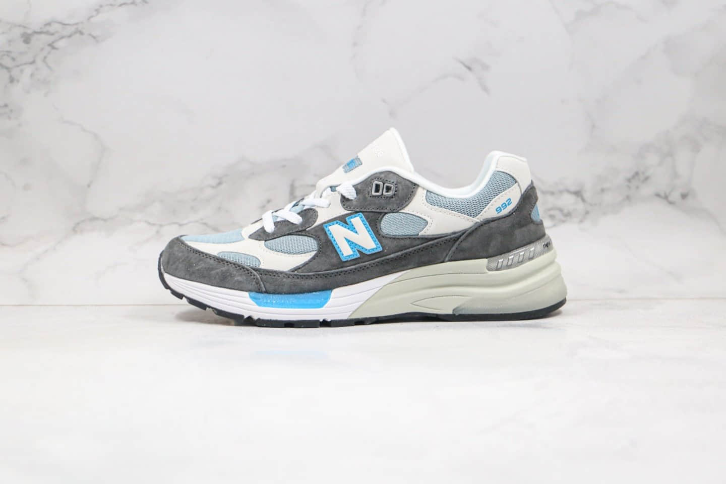 新百伦New Balance Made in USA纯原版本美产血统NB992灰蓝色复古慢跑鞋正确鞋面卡色 货号：W992RF