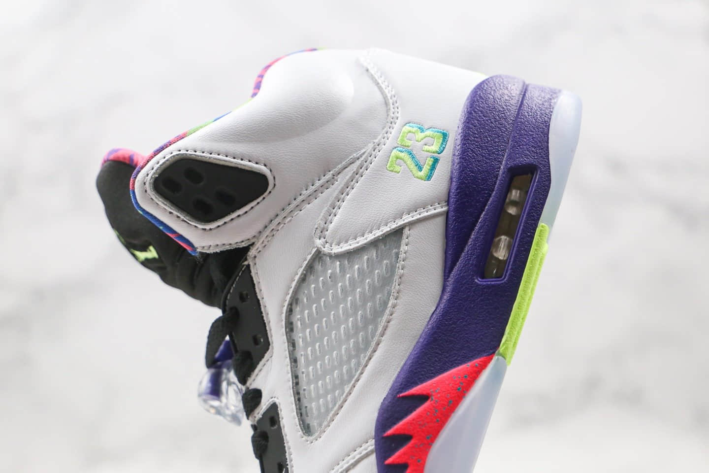 乔丹Air Jordan 5 Alternate Bel-Air纯原版本新鲜王子白紫色AJ5内置气垫原盒原标 货号：DB3335-100