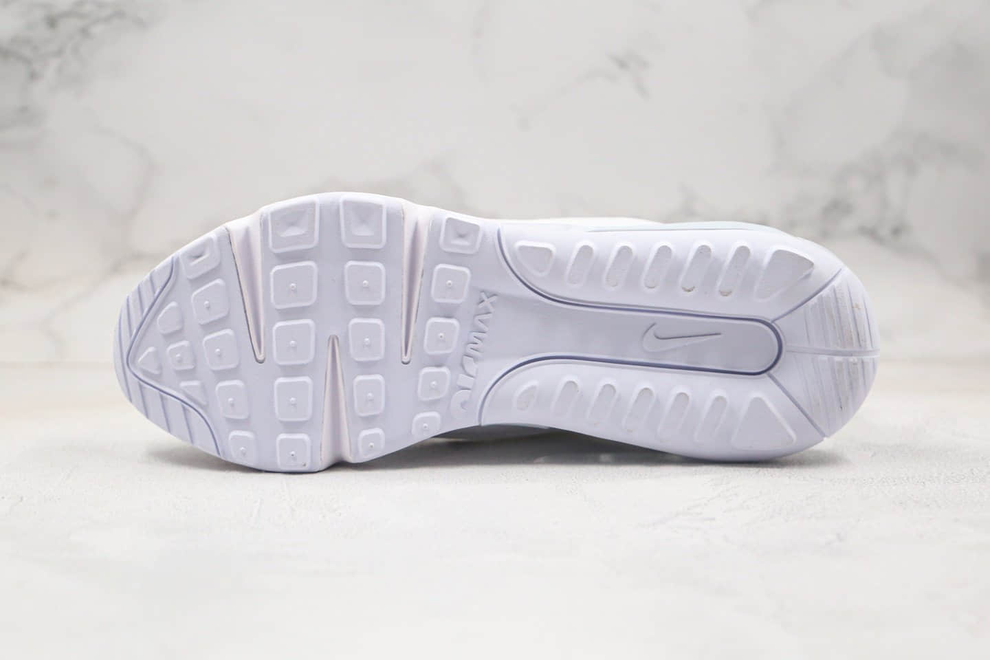 耐克Nike Air Max 2090纯原版本气垫鞋白黑色原盒原标原鞋开模一比一打造 货号：CK2612-100